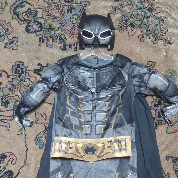 DC Comics Justice League Tactical Batman Costume 5-6 - Picture 3 of 9